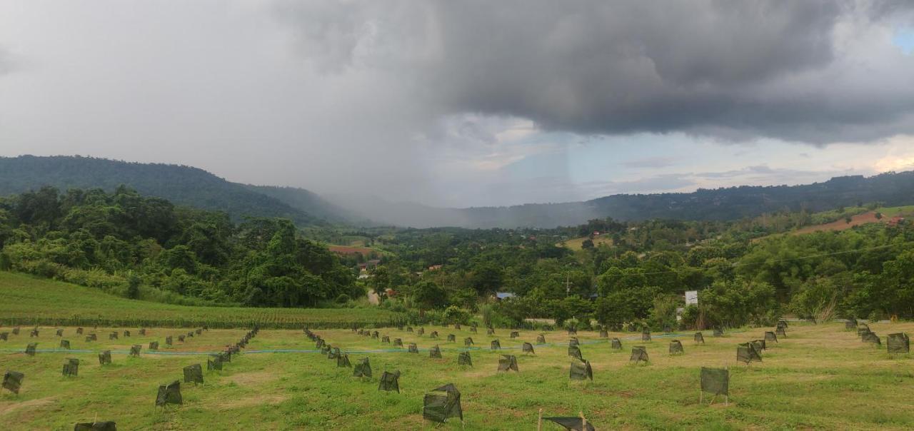 Phu Aram Khao Kho Resort Екстер'єр фото